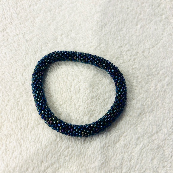 Set of 3 Lily and Laura Bracelets - Picture 4 of 5